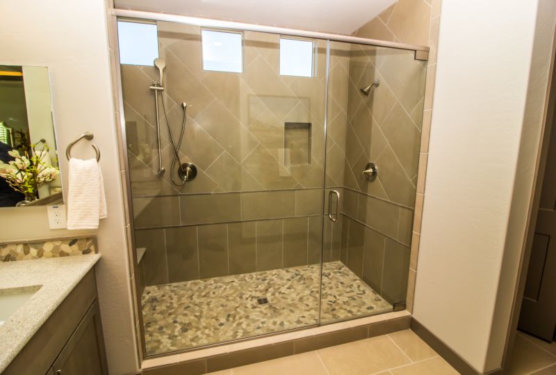 Glass Shower with Minimal Frame